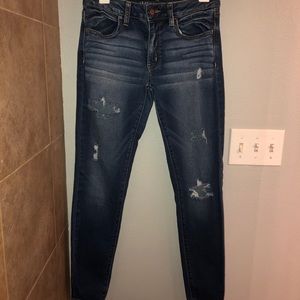 AE Medium Wash Destroyed Jegging